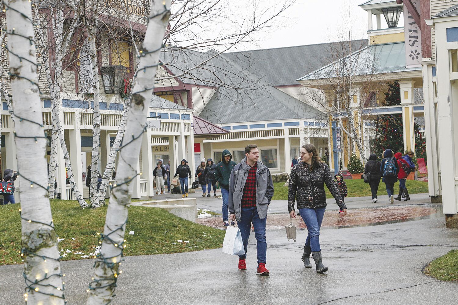 Setters Green 35th anniversary cake-cutting Friday
